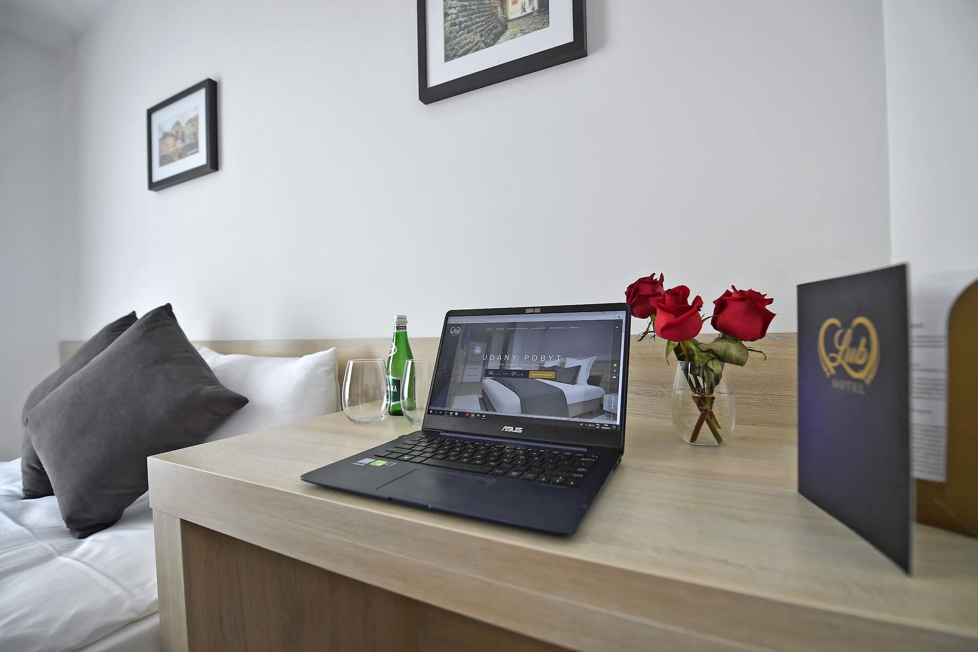 Lubhotel Lublin Bagian luar foto