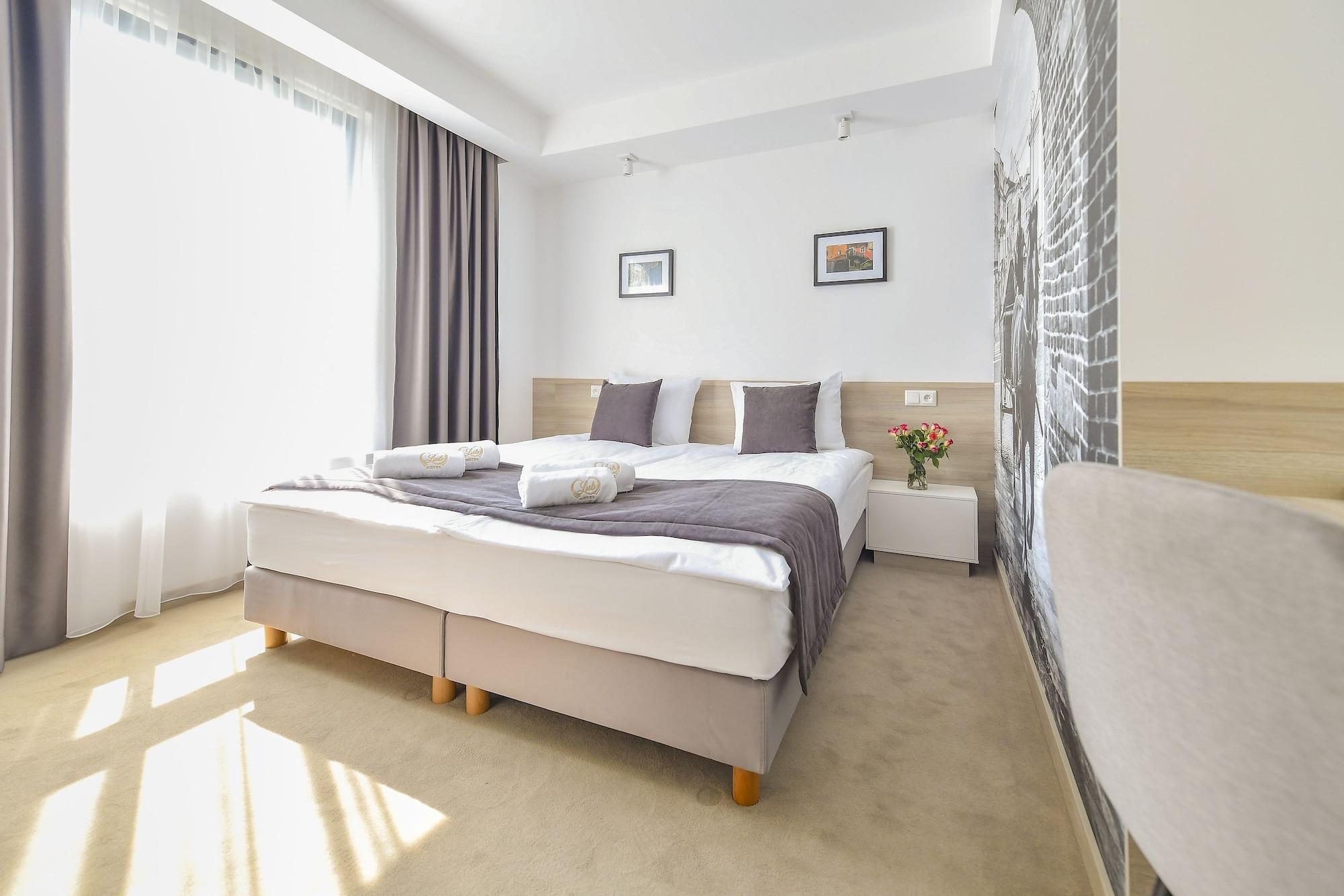 Lubhotel Lublin Bagian luar foto